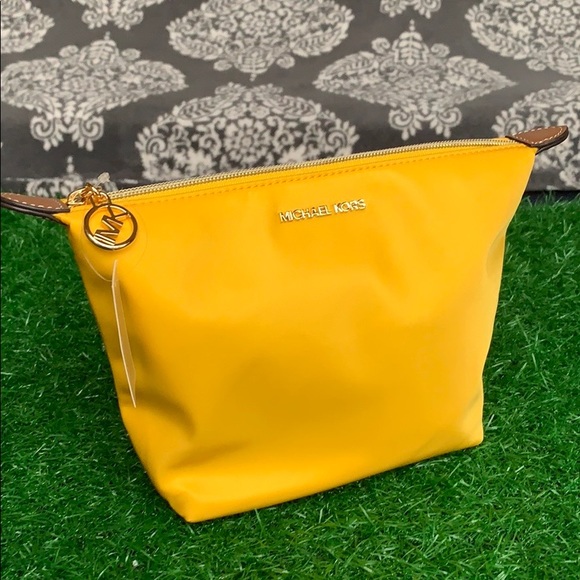 Michael Kors Travel Md Luggage Kit Pouch Cosmetic - Picture 14 of 16